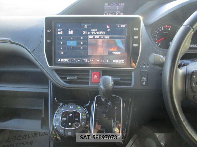 Toyota NOAH 2017-12 206455-5