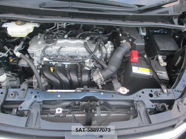 Toyota NOAH 2017-12 206455-18