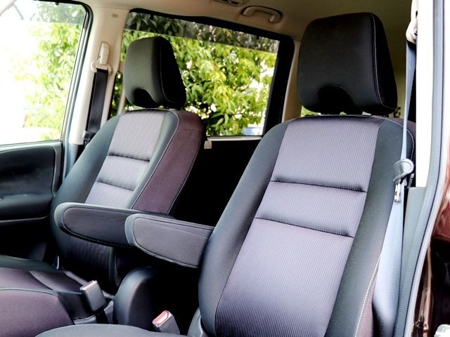 Nissan SERENA 2019-03 191163-26