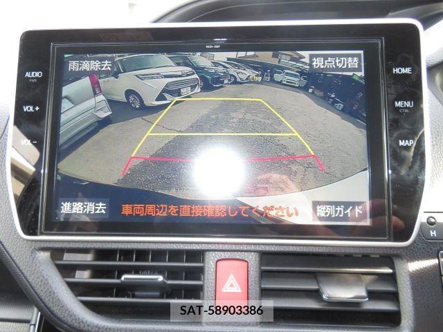 Toyota VOXY 2021-05 241112-15
