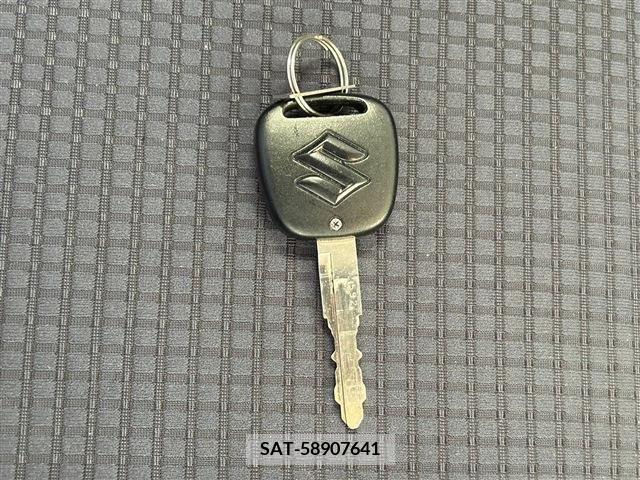 Suzuki ALTO 2019-12 305167-18