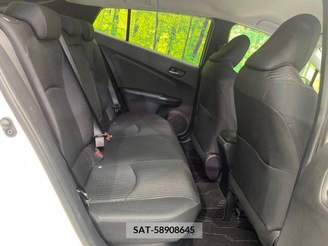 Toyota PRIUS 2017-12 282115-9