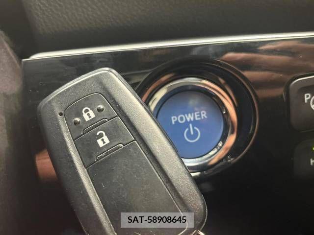 Toyota PRIUS 2017-12 282115-7