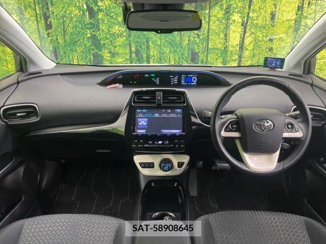 Toyota PRIUS 2017-12 282115-1