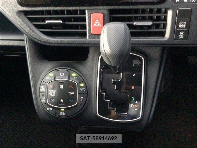 Toyota VOXY 2016-10 394953-10