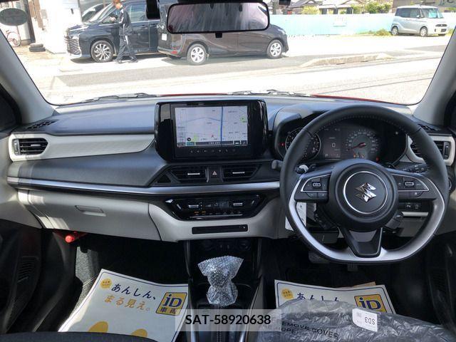 Suzuki SWIFT 2024-03 232604-2