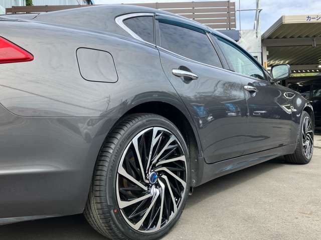 Nissan FUGA 2012-09 12339-10
