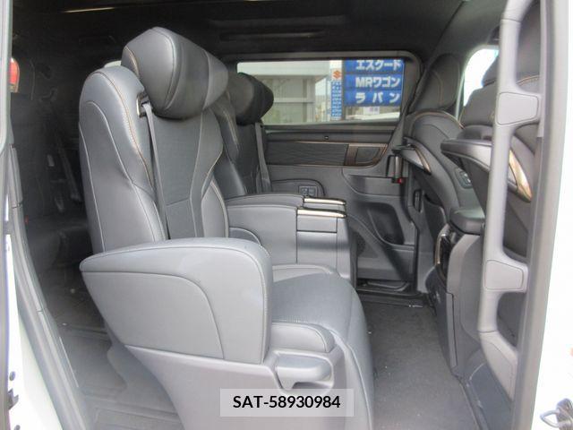 Toyota ALPHARD 2024-03 348998-11