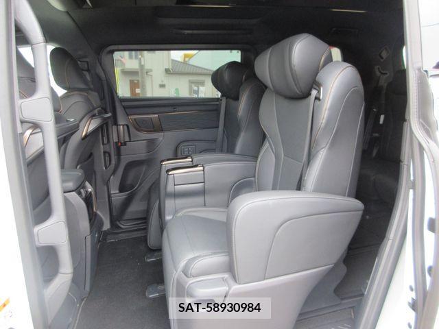 Toyota ALPHARD 2024-03 348998-12