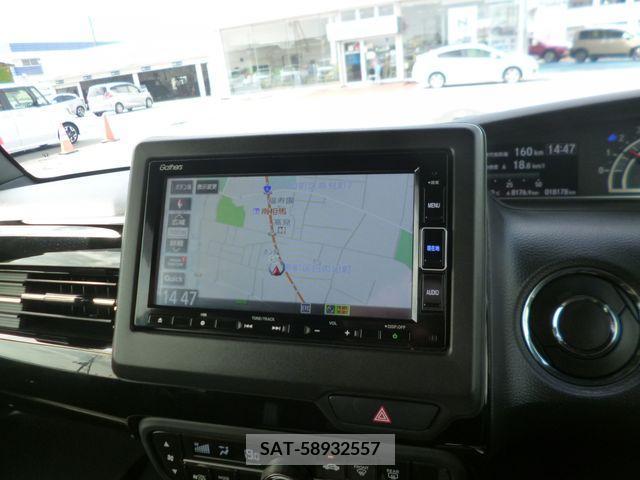 Honda N BOX CUSTOM 2022-03 381936-8