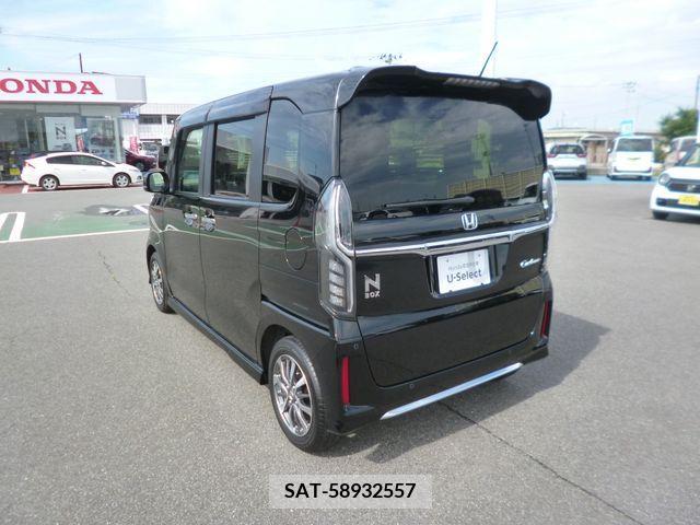 Honda N BOX CUSTOM 2022-03 381936-5