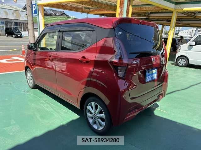 Nissan DAYZ 2020-08 323520-1