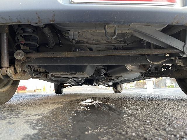 Nissan MOCO 2005-06 189652-8