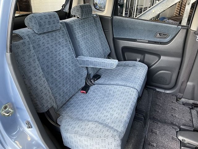 Nissan MOCO 2005-06 189652-25