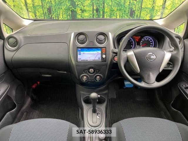 Nissan NOTE 2015-04 302372-1