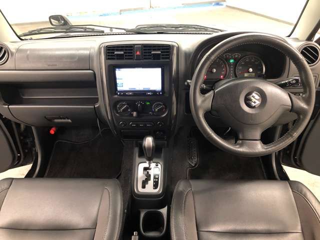 Suzuki JIMNY 2012-02 6122-4