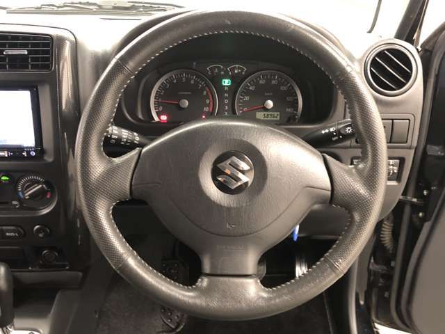 Suzuki JIMNY 2012-02 6122-10