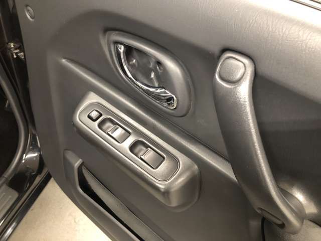Suzuki JIMNY 2012-02 6122-12