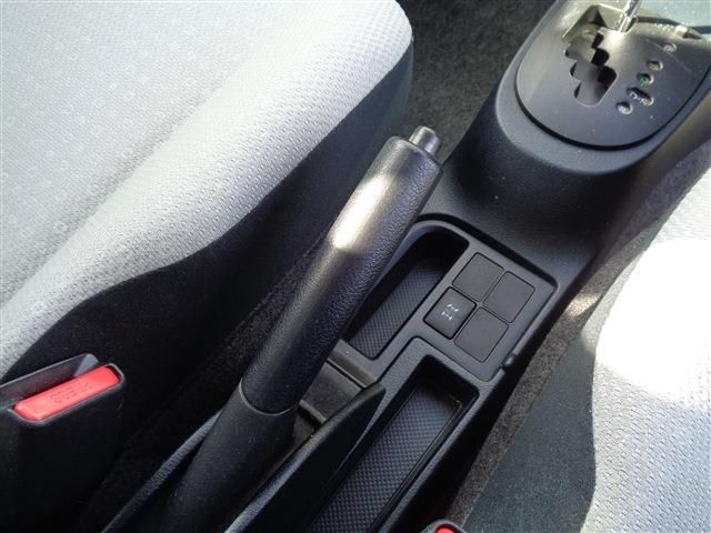 Toyota VITZ 2011-03 14125-23