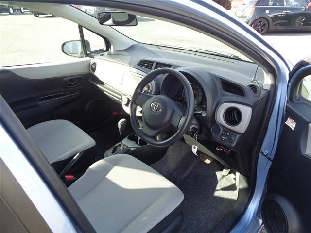 Toyota VITZ 2011-03 14125-21