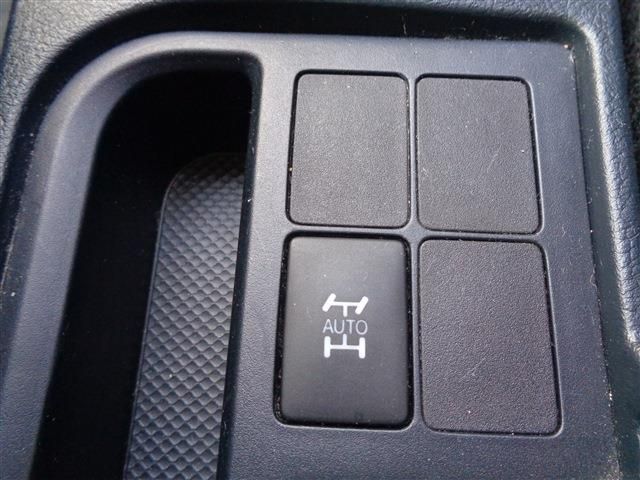 Toyota VITZ 2011-03 14125-24