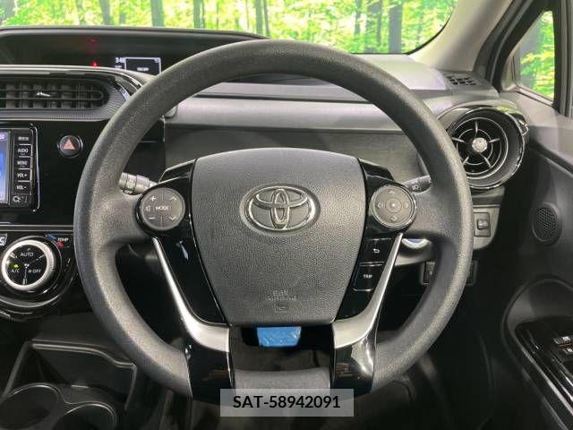 Toyota AQUA 2018-06 292196-10