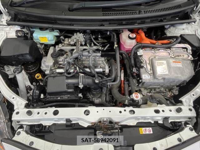 Toyota AQUA 2018-06 292196-18