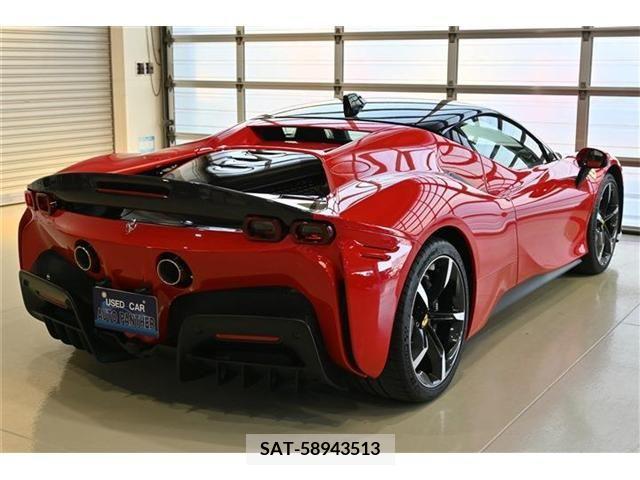 Ferrari SF90 Stradale 2022-02 321076-4