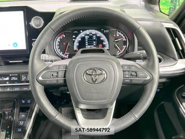 Toyota VOXY 2022-09 313560-12