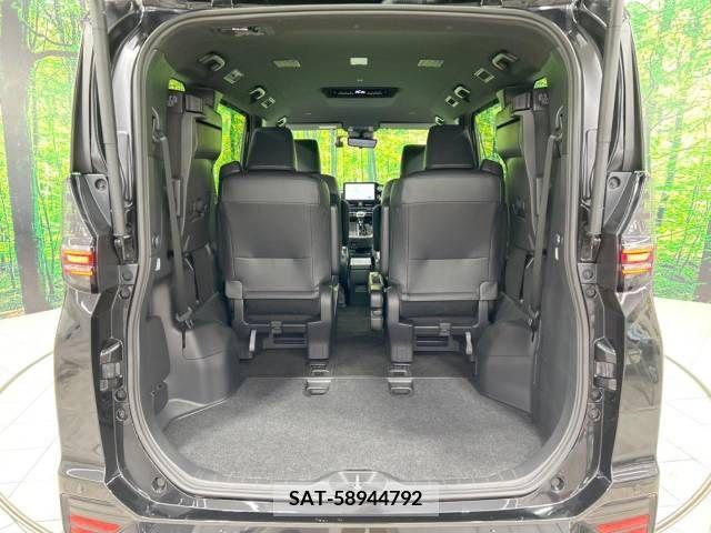 Toyota VOXY 2022-09 313560-11