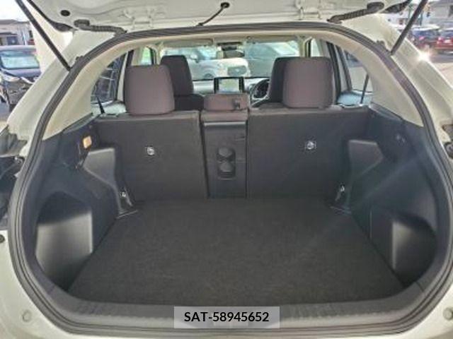Toyota YARIS CROSS 2023-05 313261-5