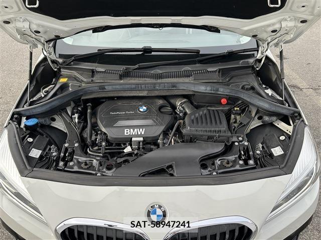 Bmw 2 SERIES 2018-12 261864-4