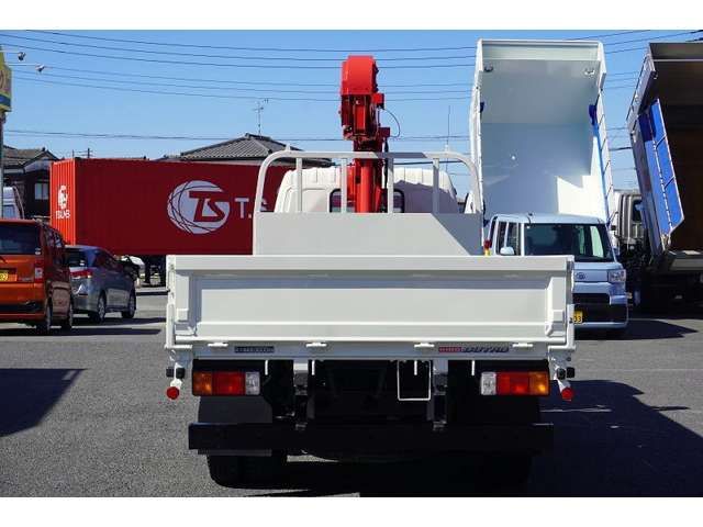 Hino DUTRO 2017-08 19968-3