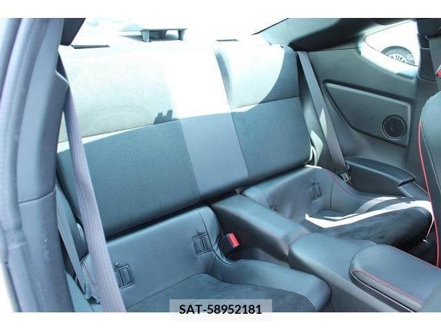 Toyota 86 2017-01 321220-13