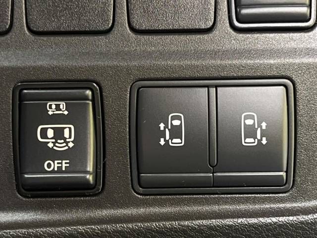 Nissan SERENA 2018-09 26861-4