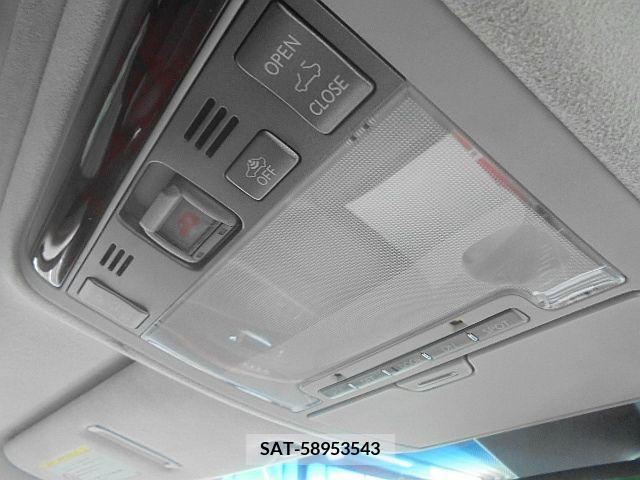 Lexus LS 2010-03 326628-28