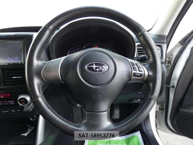 Subaru FORESTER 2011-08 270267-10