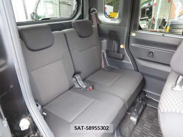 Daihatsu WAKE 2018-01 247898-13