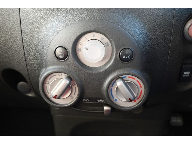 Nissan CUBE 2011-05 190231-21