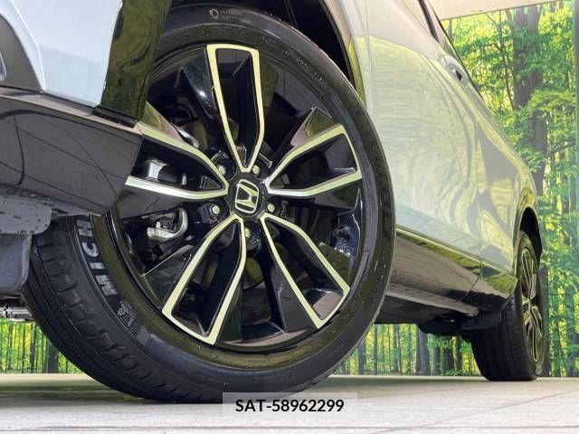 Honda VEZEL 2021-04 332546-13