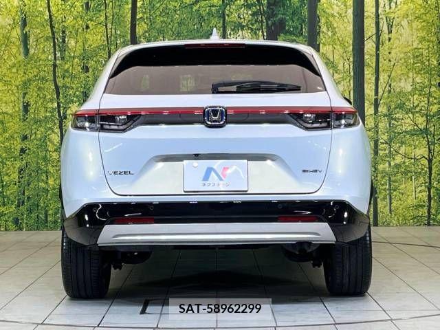Honda VEZEL 2021-04 332546-15