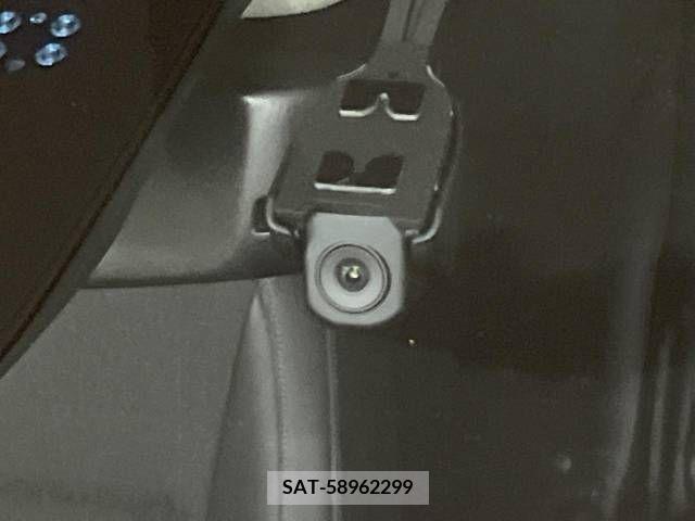 Honda VEZEL 2021-04 332546-6