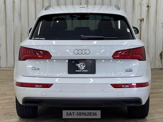 Audi Q5 2018-09 317960-12