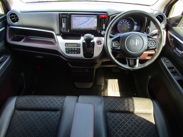 Honda N-WGN 2015-06 4913-1