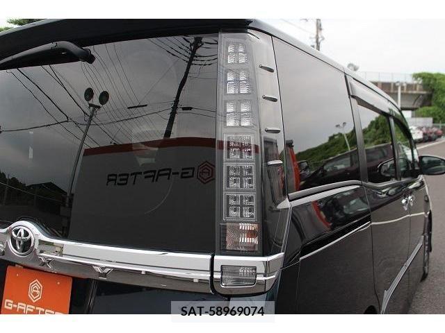 Toyota VOXY 2015-03 321415-11
