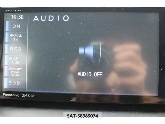 Toyota VOXY 2015-03 321415-3