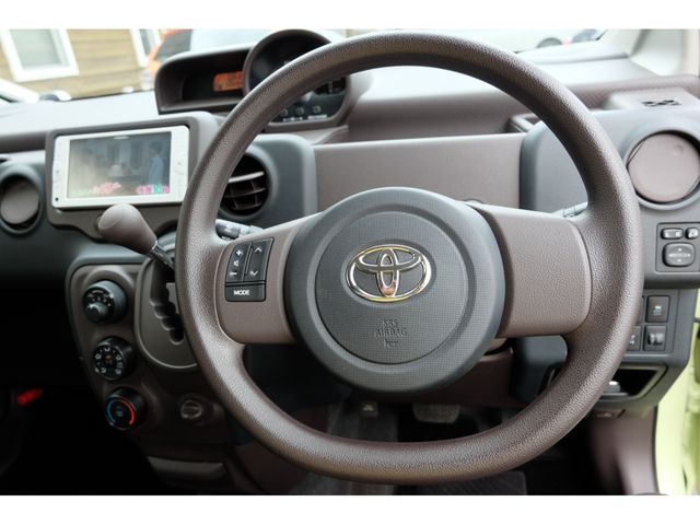 Toyota PORTE 2012-10 6336-13