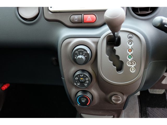 Toyota PORTE 2012-10 6336-16
