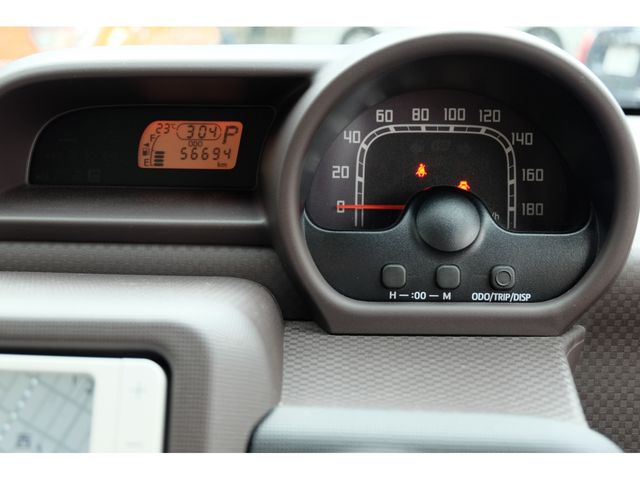 Toyota PORTE 2012-10 6336-14