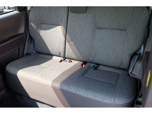 Toyota PORTE 2012-10 6336-21
